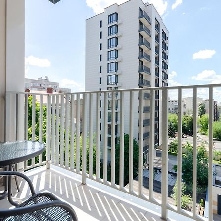 Petrovdom 160-161-166-3A-3B-131A-104A In Beautiful Apartments In Rc "Yaroslaviv Grad" Київ Екстер'єр фото