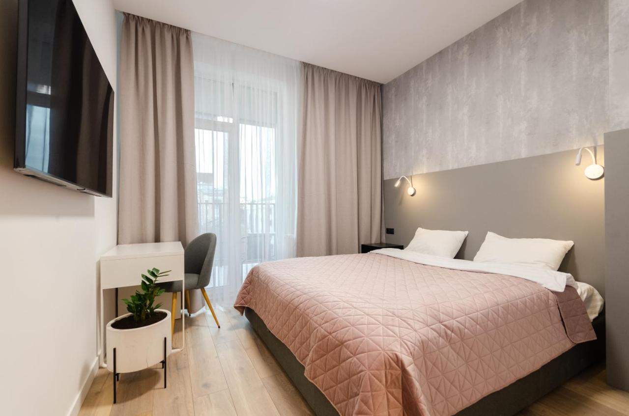 Petrovdom 160-161-166-3A-3B-131A-104A In Beautiful Apartments In Rc "Yaroslaviv Grad" Київ Екстер'єр фото